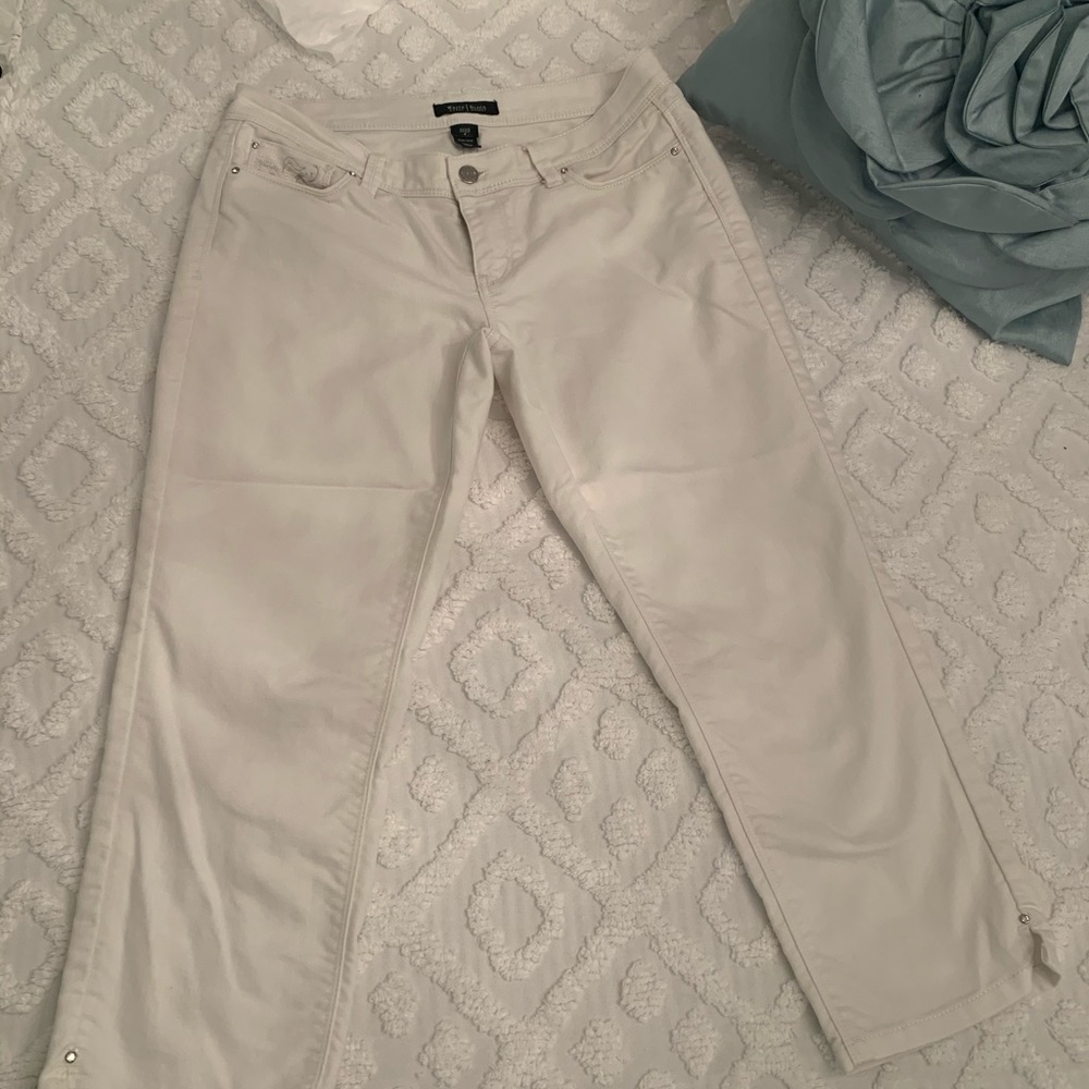 WHBM Slim Crop